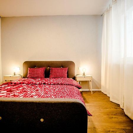 Central Apartments By Kovee Bratislava Dış mekan fotoğraf