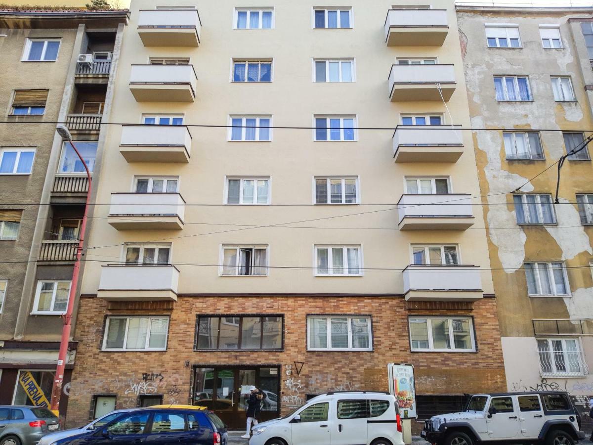 Central Apartments By Kovee Bratislava Dış mekan fotoğraf
