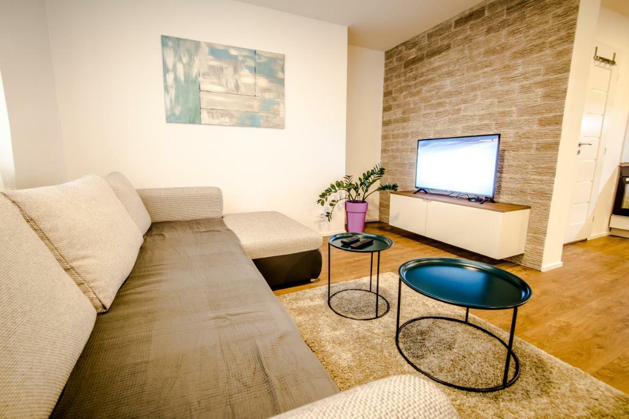 Central Apartments By Kovee Bratislava Dış mekan fotoğraf