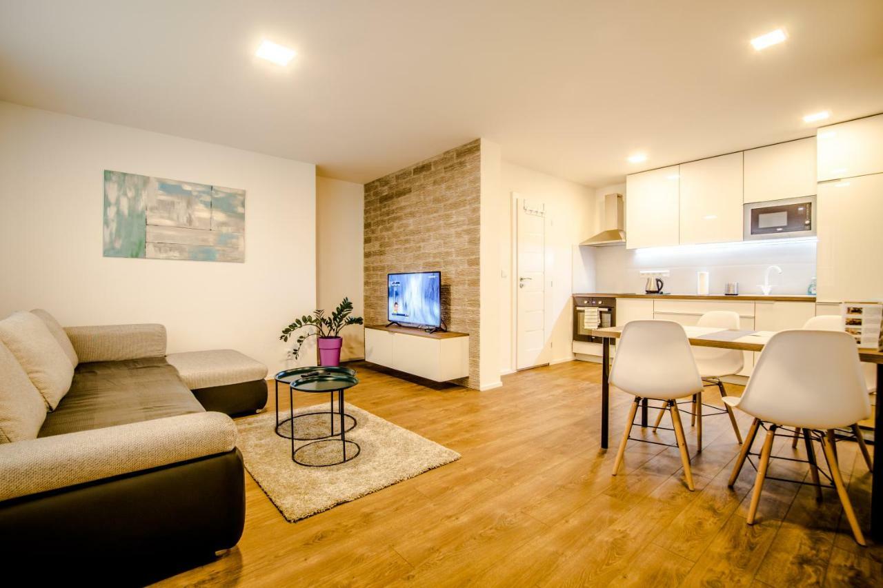Central Apartments By Kovee Bratislava Dış mekan fotoğraf